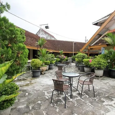 Reddoorz Near Rs Sarjito Yogyakarta Hotel